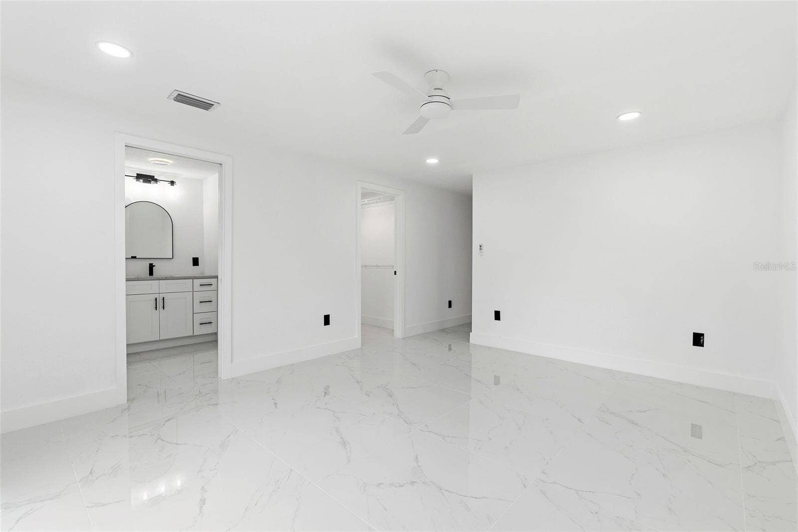 5308 BLACK PINE DRIVE, Tampa, FL 33624 5308 BLACK PINE DRIVE, Tampa, FL 33624