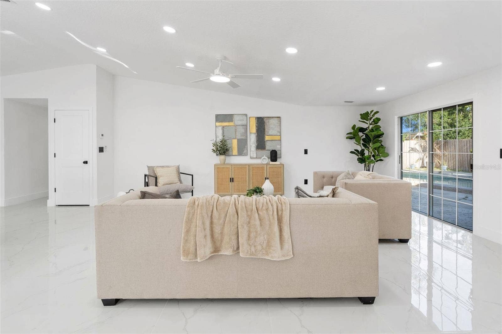 5308 BLACK PINE DRIVE, Tampa, FL 33624 5308 BLACK PINE DRIVE, Tampa, FL 33624