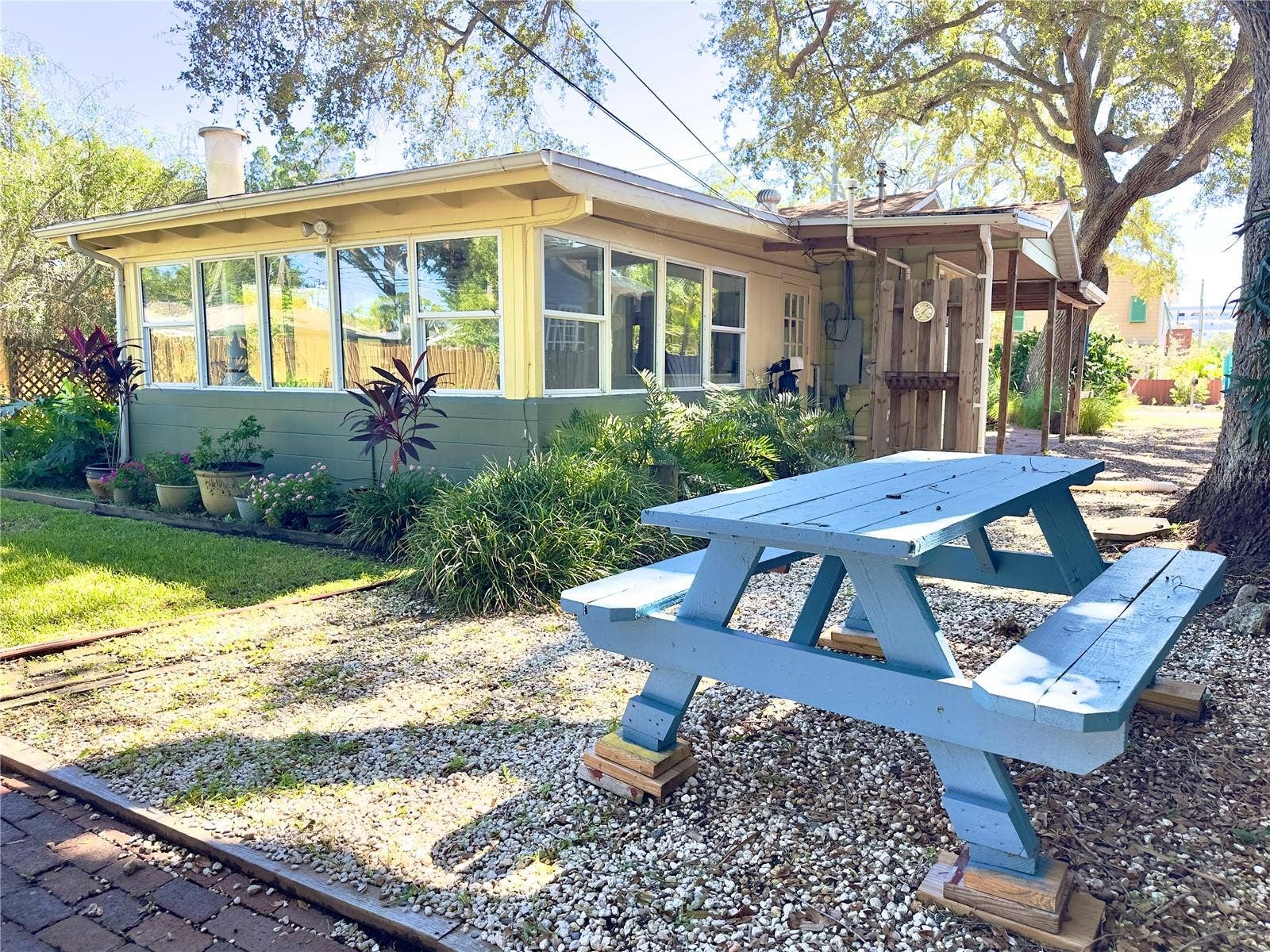 5819 27TH AVENUE S, Gulfport, FL 33707 5819 27TH AVENUE S, Gulfport, FL 33707