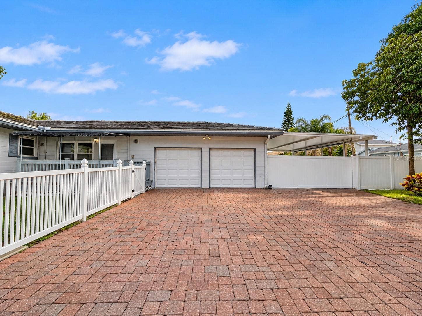 1146 30TH AVENUE N, St Petersburg, FL 33704 1146 30TH AVENUE N, St Petersburg, FL 33704