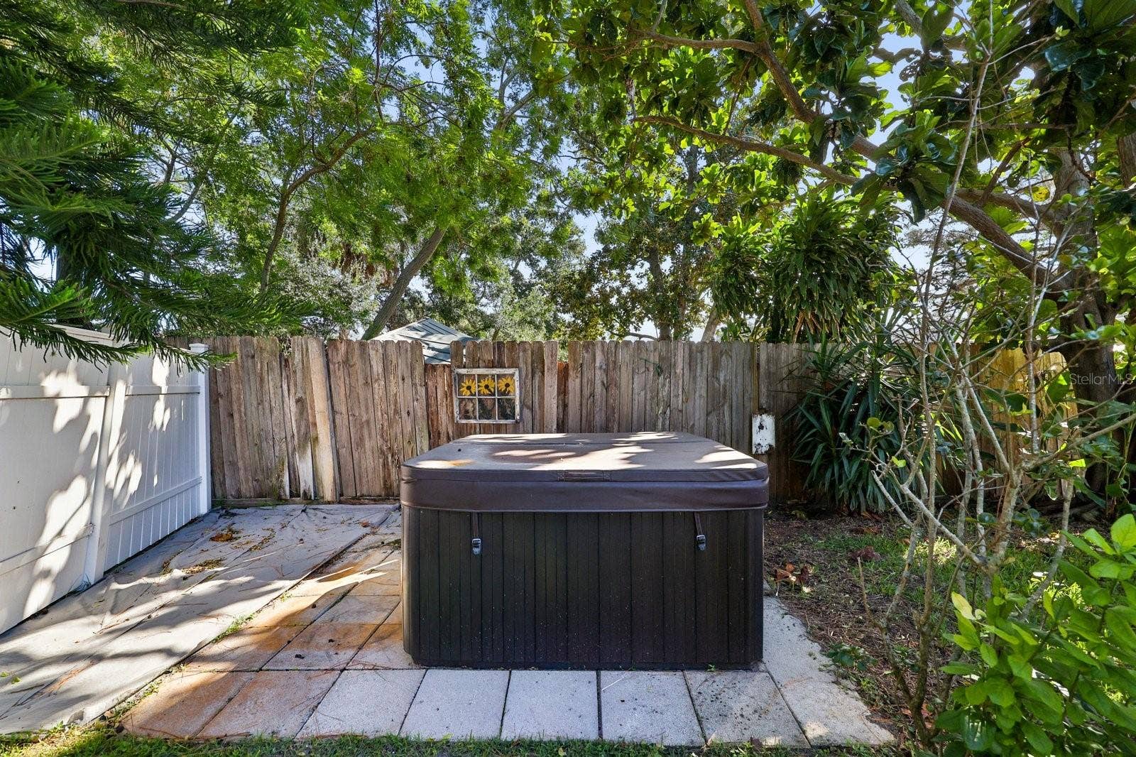 7321 CANAL BOULEVARD, Tampa, FL 33615
