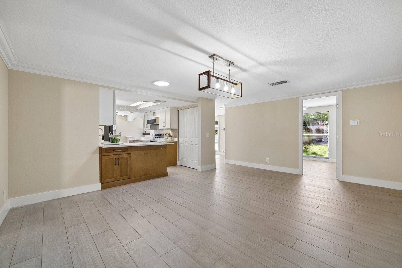 7321 CANAL BOULEVARD, Tampa, FL 33615