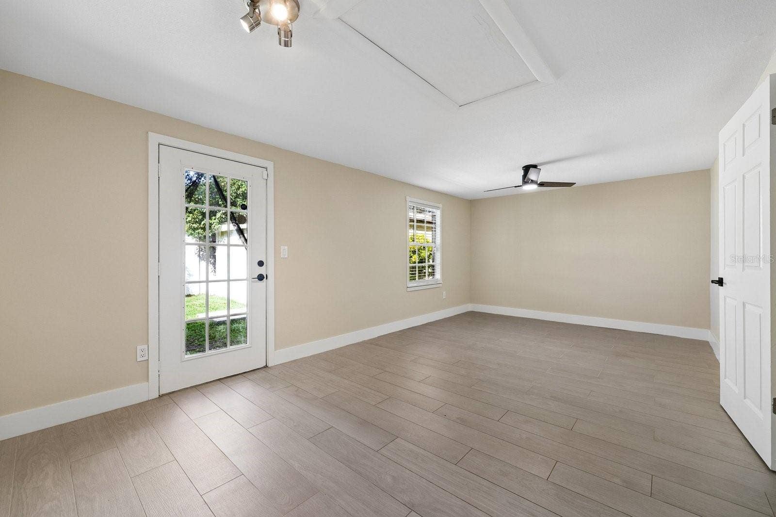7321 CANAL BOULEVARD, Tampa, FL 33615