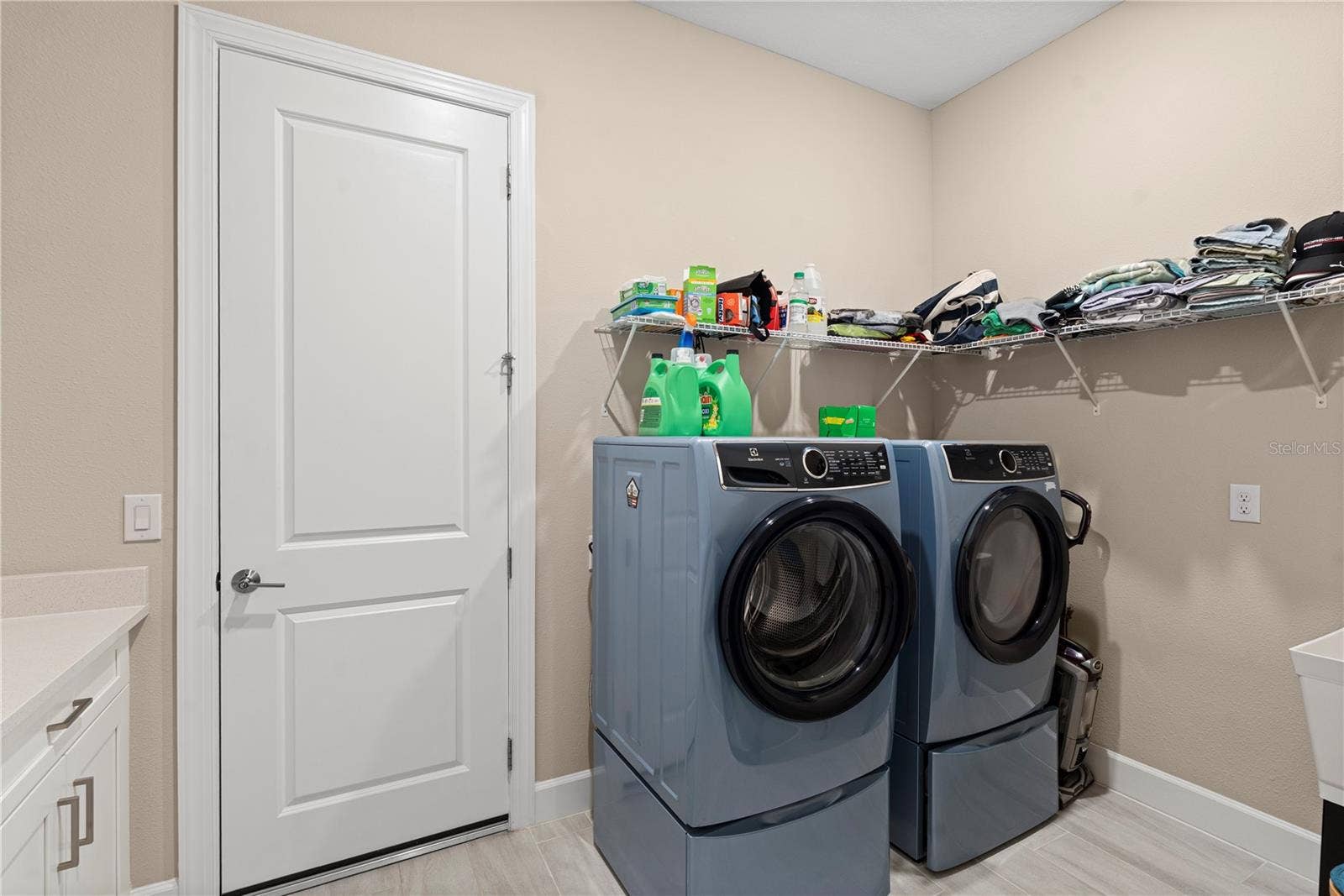 5229 CASERTA COURT, Palmetto, FL 34221 Laundry Room