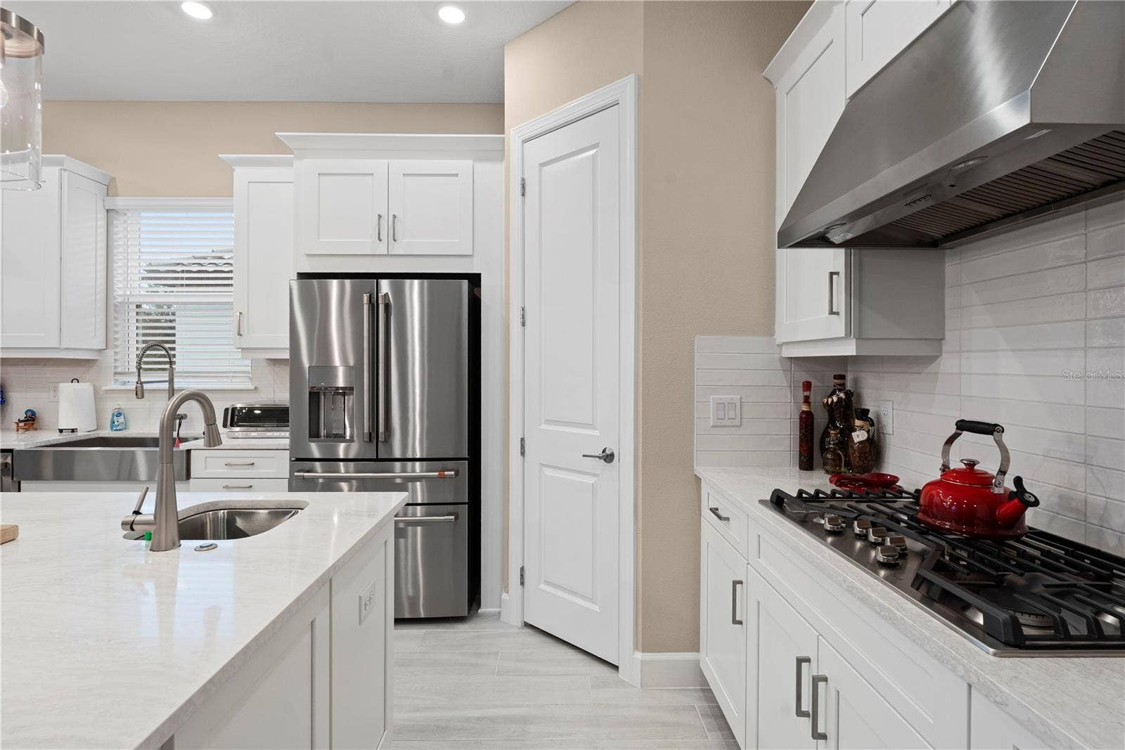 5229 CASERTA COURT, Palmetto, FL 34221 Gas Cooktop