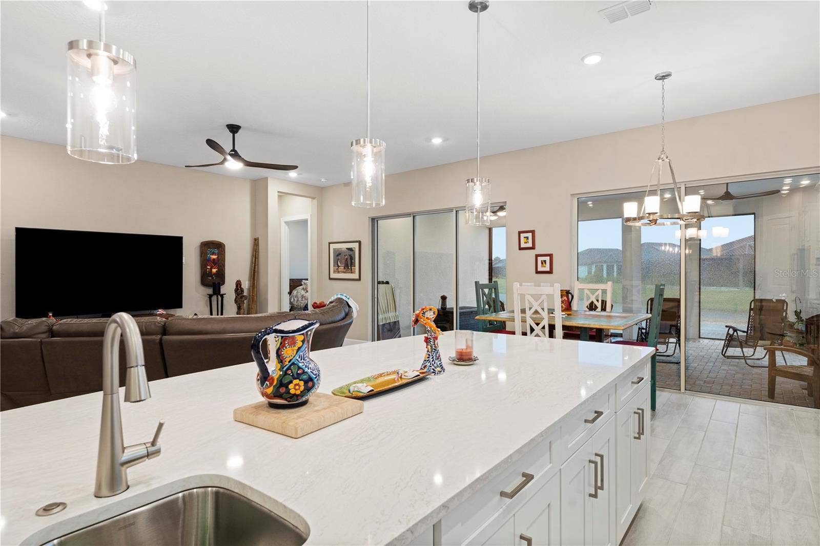 5229 CASERTA COURT, Palmetto, FL 34221 Kitchen Island
