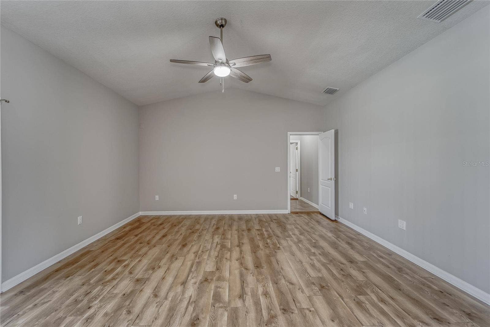 BEDROOM #2 - MAIN
