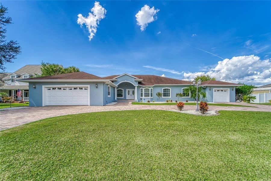 Property photo for 416 ISLAND CAY WAY, Apollo Beach, FL