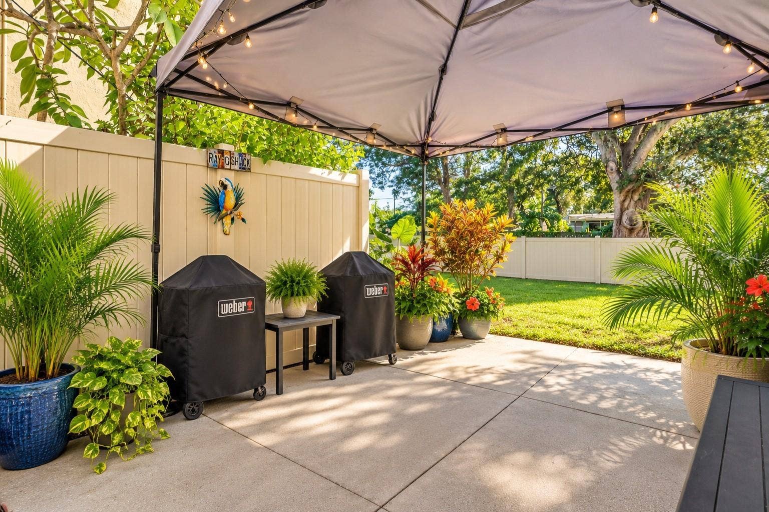 8473 17TH STREET N, St Petersburg, FL 33702 Patio