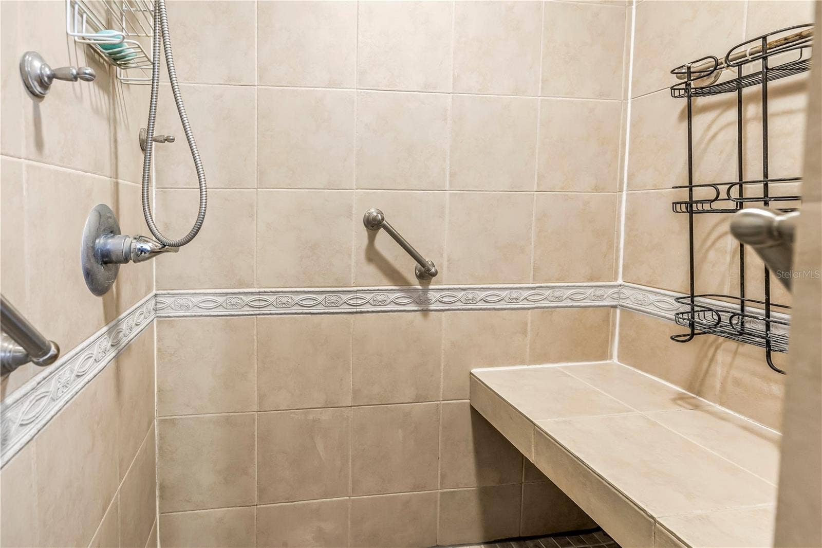 8473 17TH STREET N, St Petersburg, FL 33702 Primary Bathroom Shower Bench