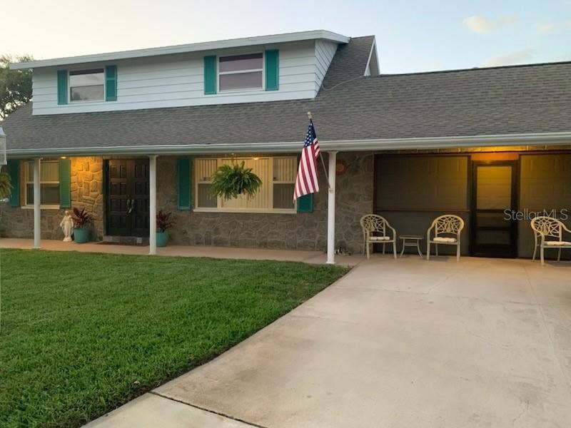 12465 MONARCH CIRCLE, Seminole, FL 33772 12465 MONARCH CIRCLE, Seminole, FL 33772