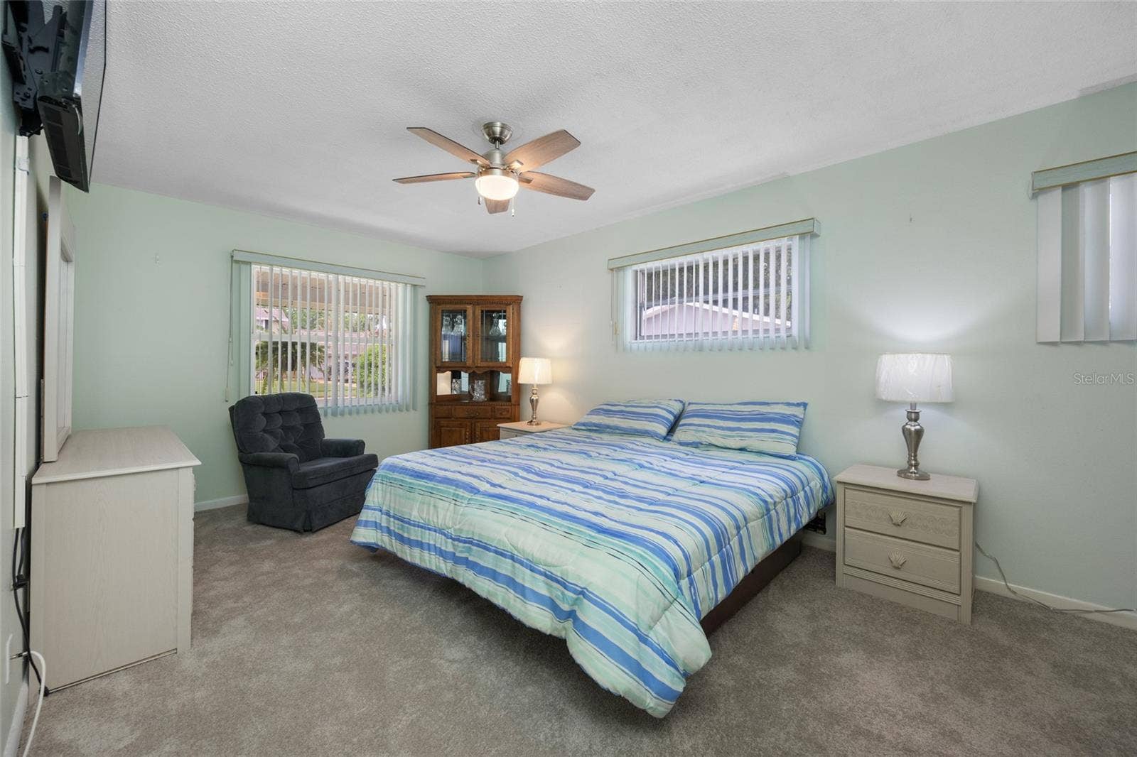 12465 MONARCH CIRCLE, Seminole, FL 33772 12465 MONARCH CIRCLE, Seminole, FL 33772
