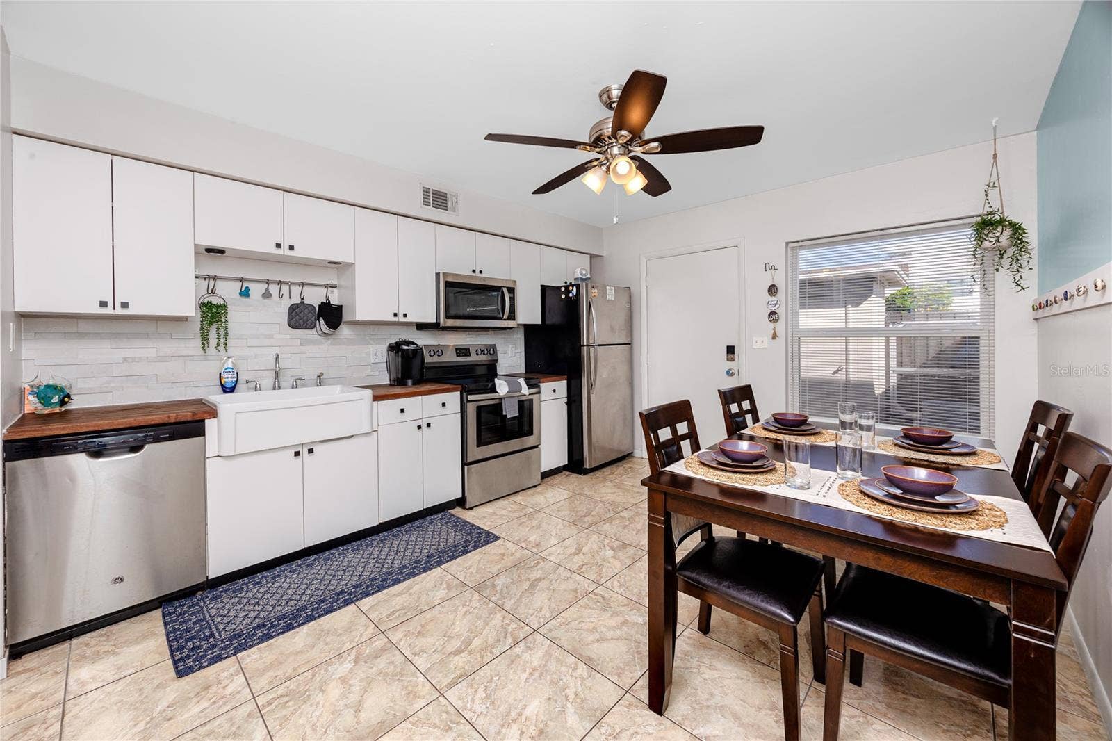 4229 LA PALMA COURT, Tampa, FL 33611 4229 LA PALMA COURT, Tampa, FL 33611