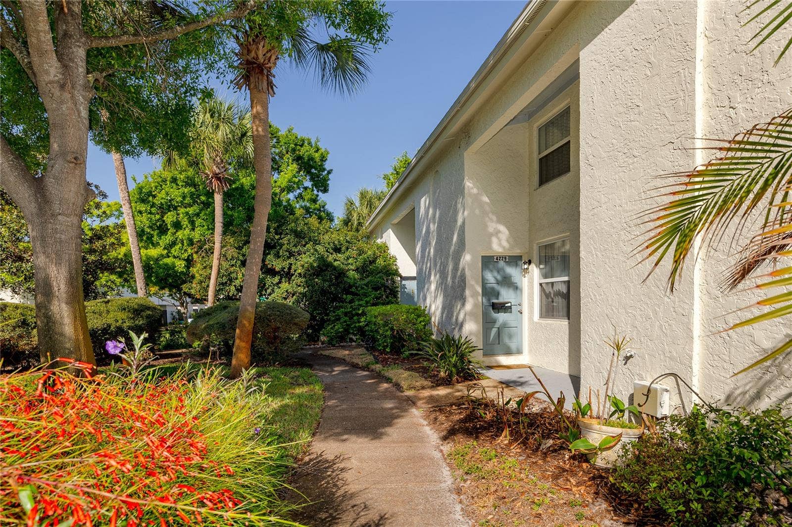 4229 LA PALMA COURT, Tampa, FL 33611 4229 LA PALMA COURT, Tampa, FL 33611