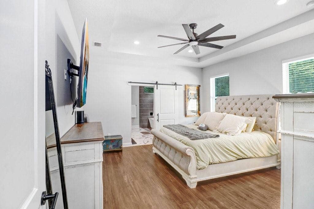 7510 N HIGHLAND AVENUE, Tampa, FL 33604