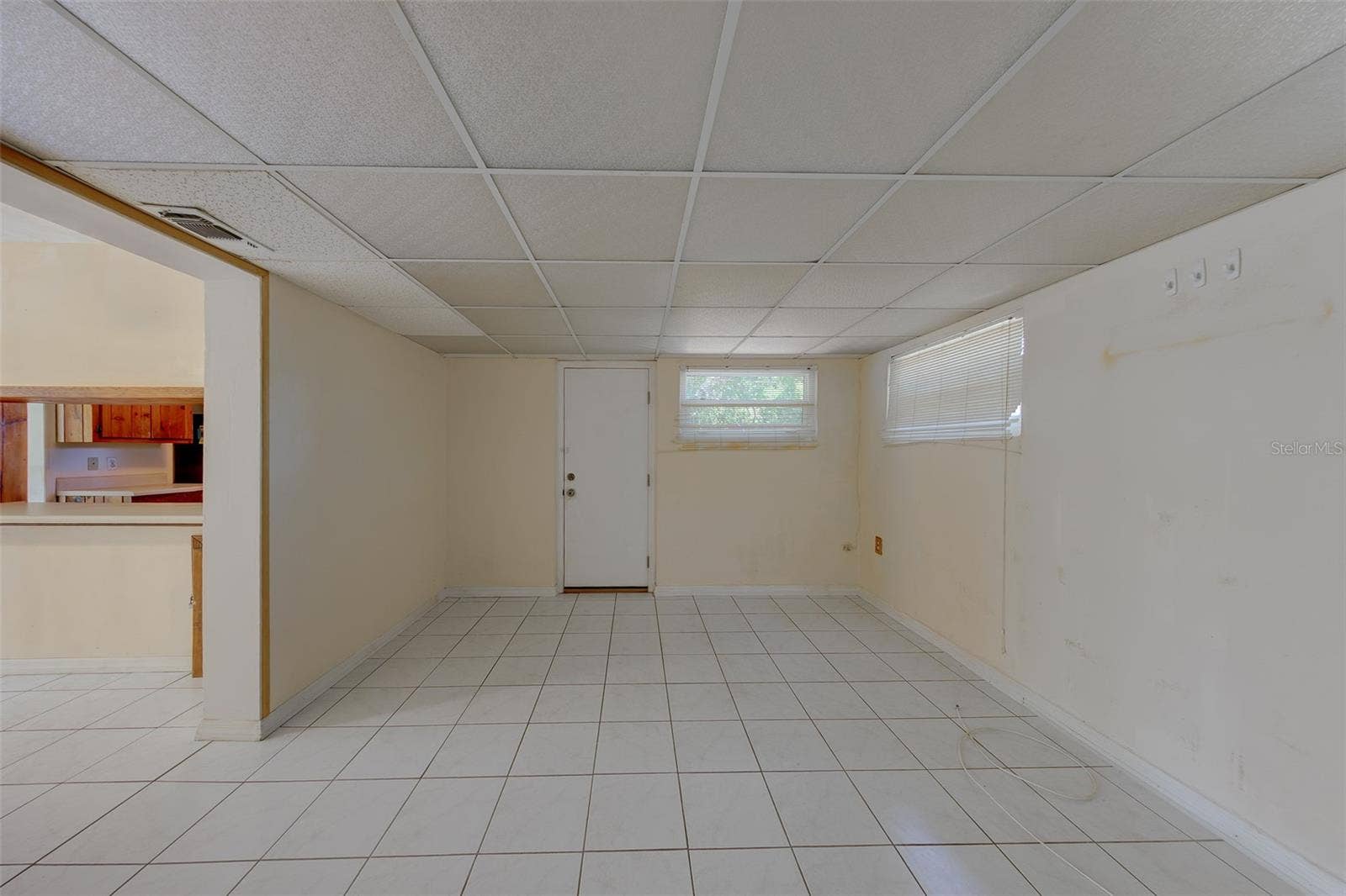 811 69TH AVENUE S, St Petersburg, FL 33705