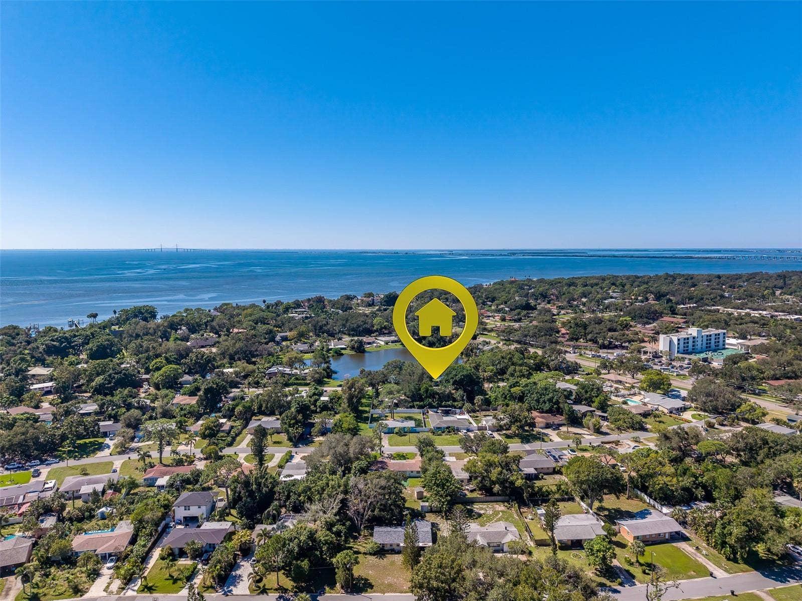 811 69TH AVENUE S, St Petersburg, FL 33705
