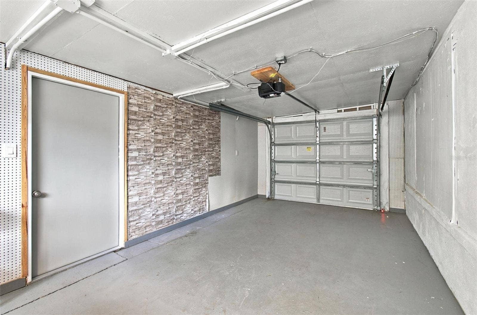 4730 W WALLCRAFT AVENUE, Tampa, FL 33611 4730 W WALLCRAFT AVENUE, Tampa, FL 33611