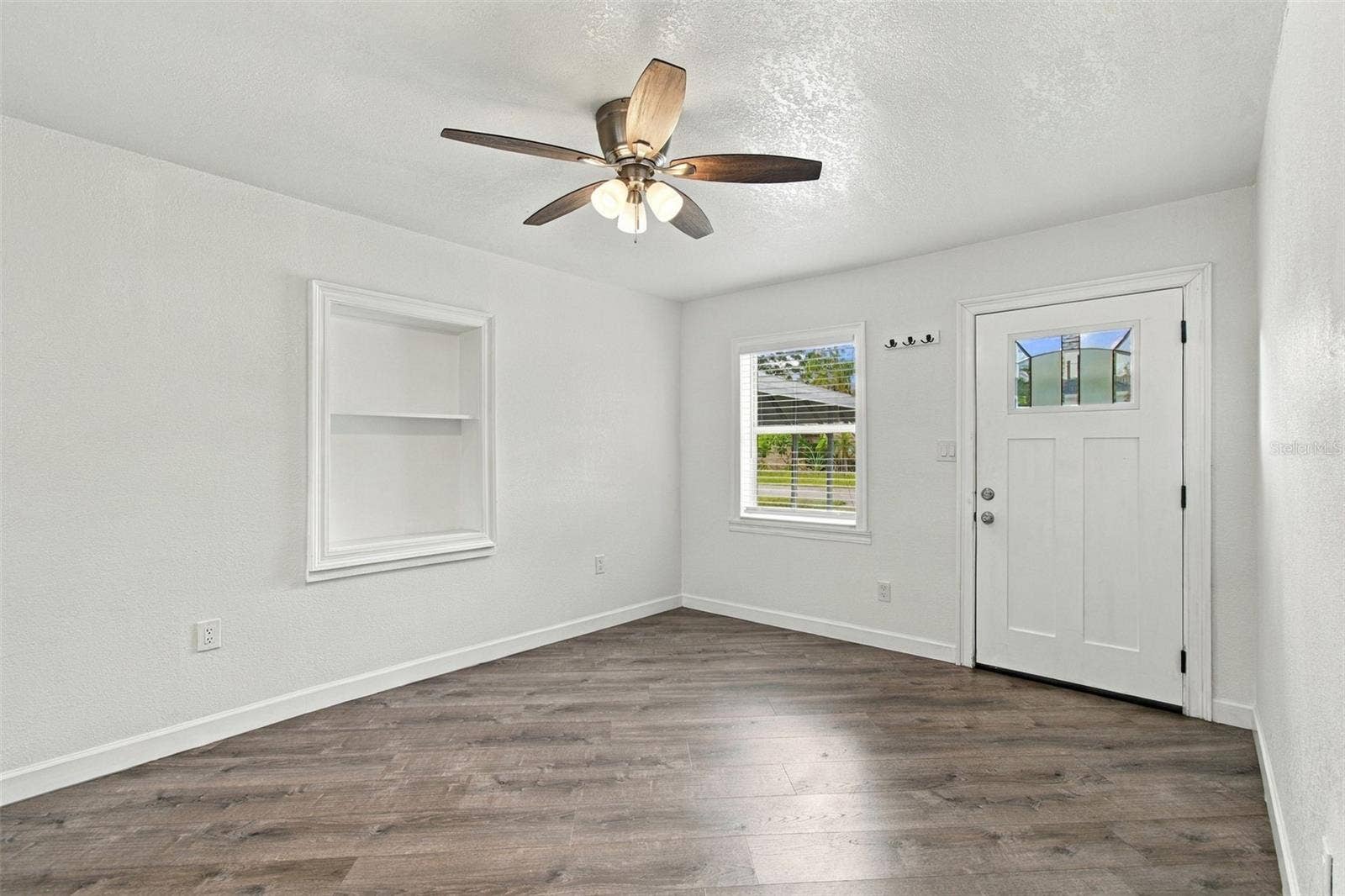 4730 W WALLCRAFT AVENUE, Tampa, FL 33611 4730 W WALLCRAFT AVENUE, Tampa, FL 33611