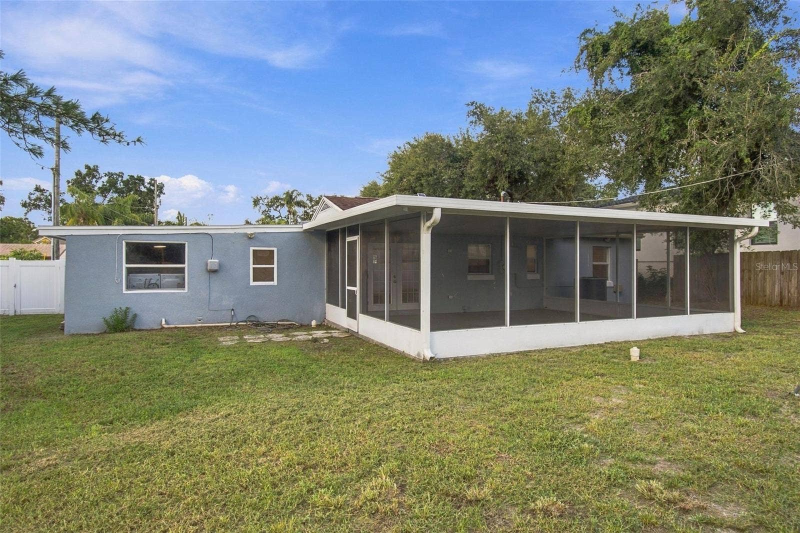 4730 W WALLCRAFT AVENUE, Tampa, FL 33611 4730 W WALLCRAFT AVENUE, Tampa, FL 33611