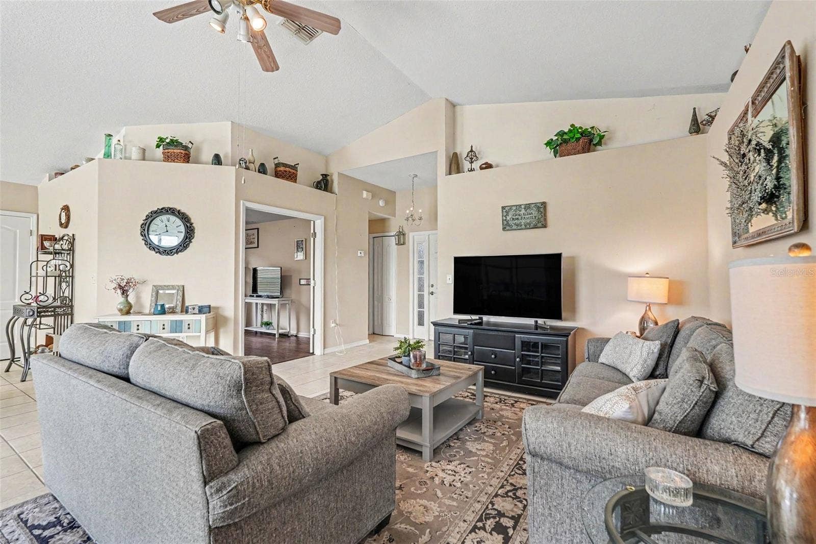 10130 OLD TAMPA BAY DRIVE, San Antonio, FL 33576 10130 OLD TAMPA BAY DRIVE, San Antonio, FL 33576