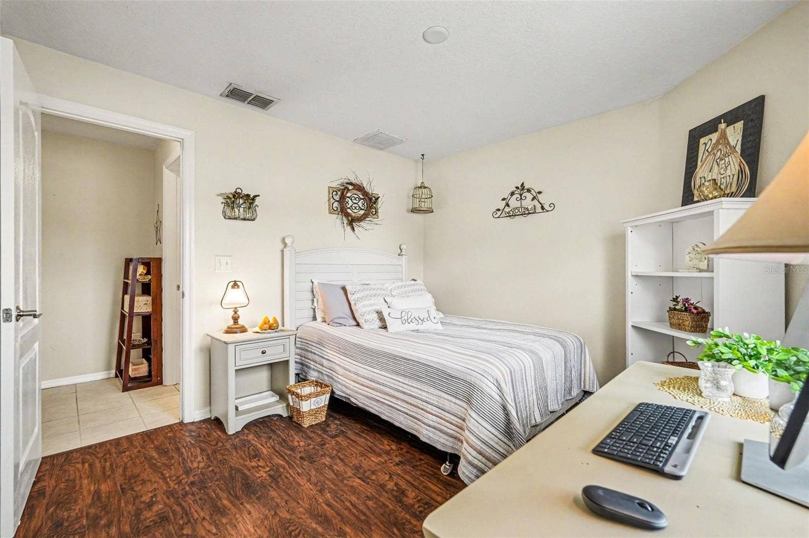 10130 OLD TAMPA BAY DRIVE, San Antonio, FL 33576 10130 OLD TAMPA BAY DRIVE, San Antonio, FL 33576