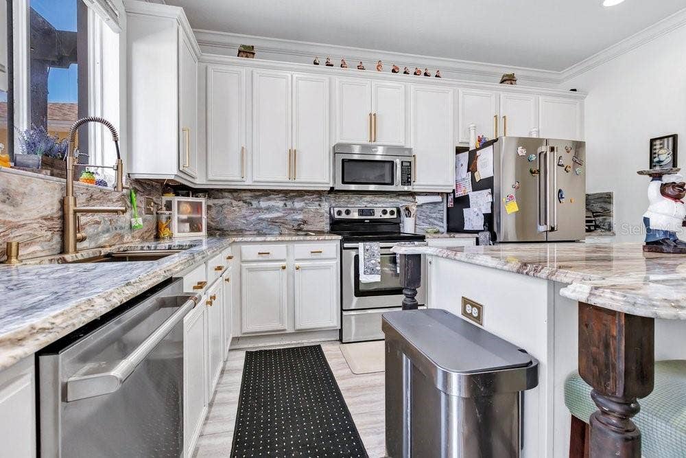 Riverview, FL 33569