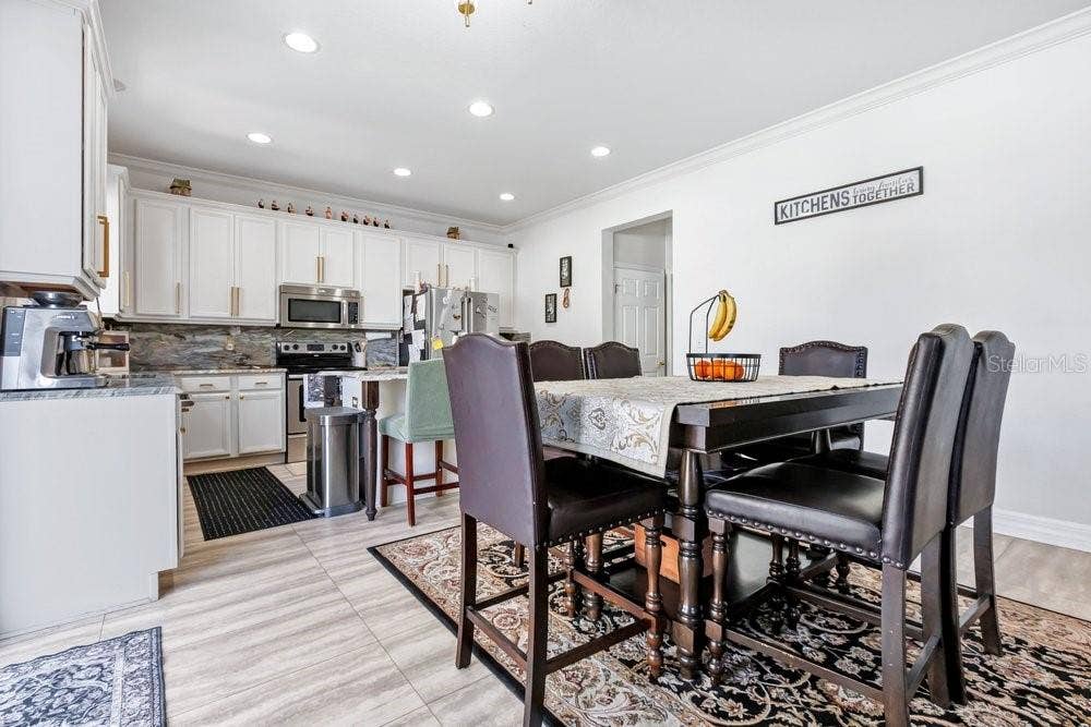 Riverview, FL 33569