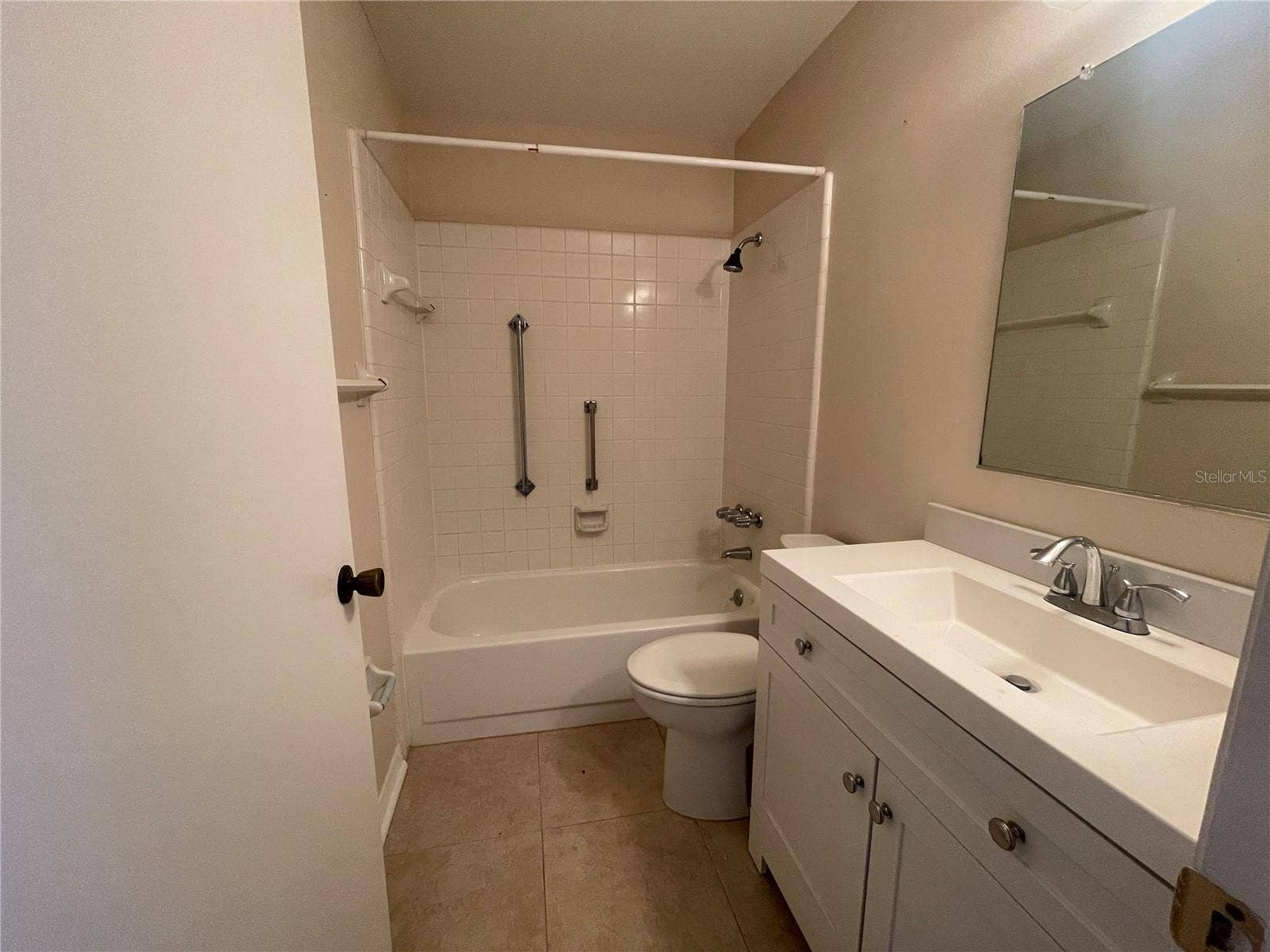 2232 GRENADIER DRIVE, #25, Sun City Center, FL 33573 2nd Bathroom/Tub and shower