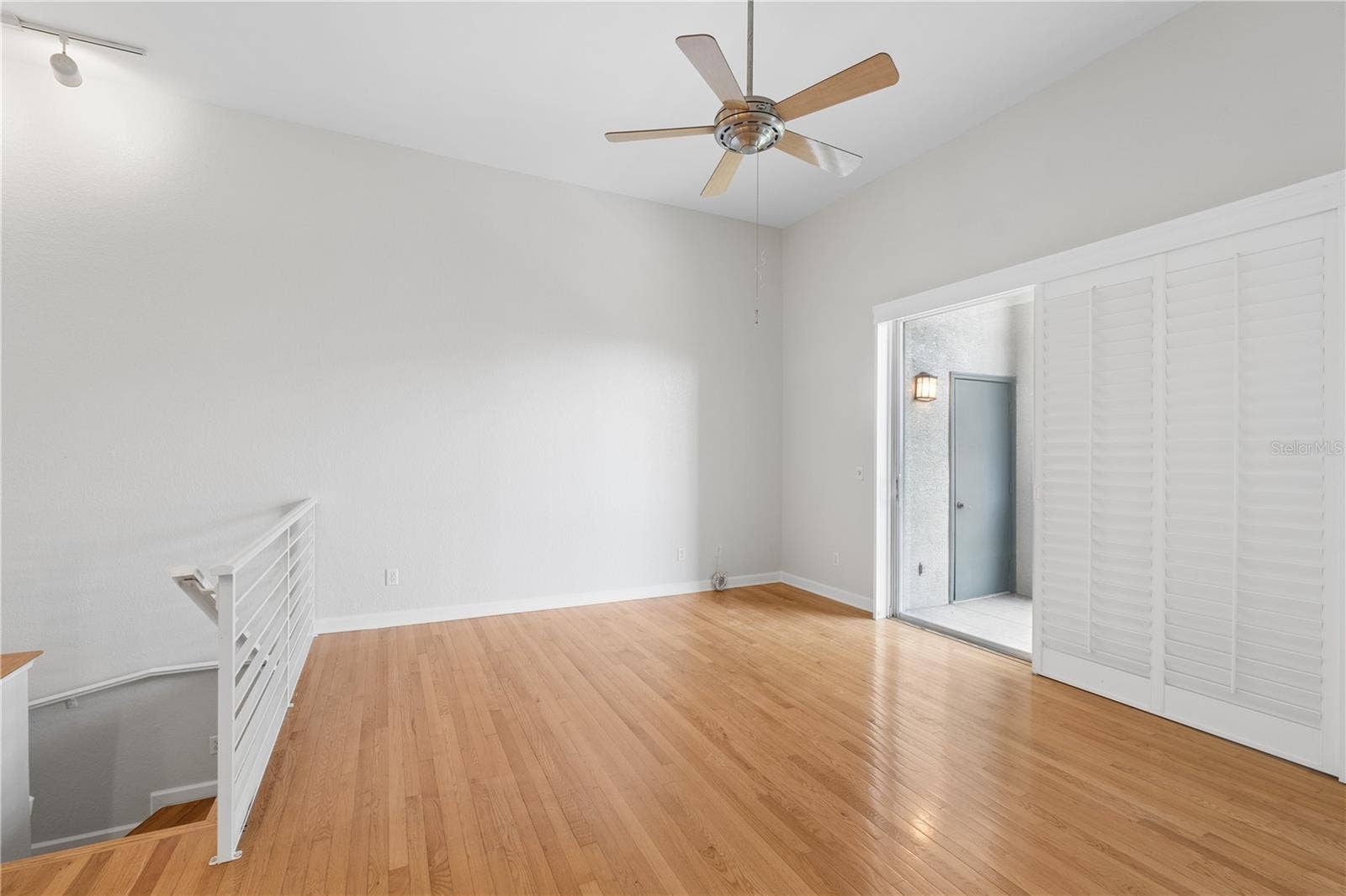 752 CORAL REEF DRIVE, Tampa, FL 33602 752 CORAL REEF DRIVE, Tampa, FL 33602