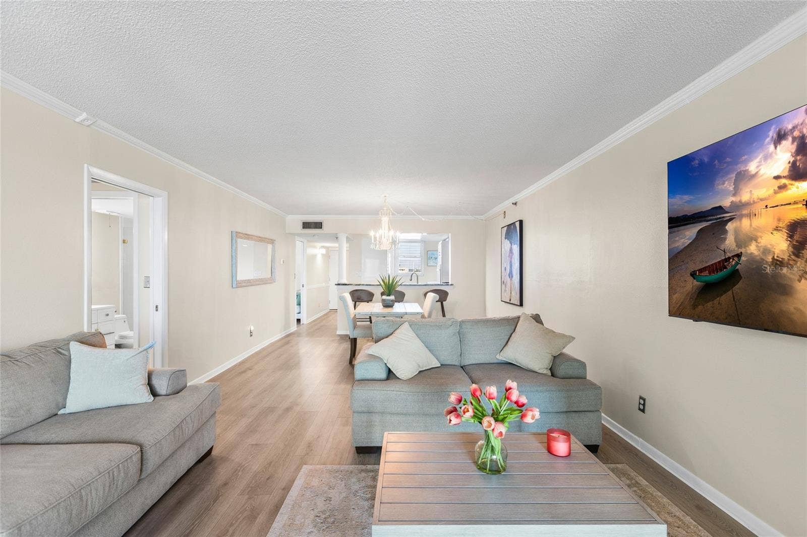 14900 GULF BOULEVARD, #204, Madeira Beach, FL 33708 Living Room