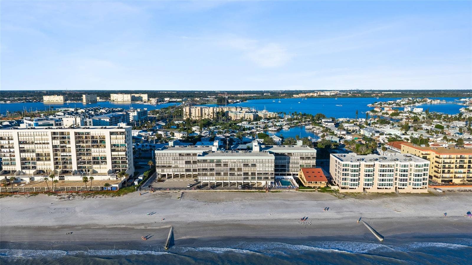 14900 GULF BOULEVARD, #204, Madeira Beach, FL 33708 Surf Side South