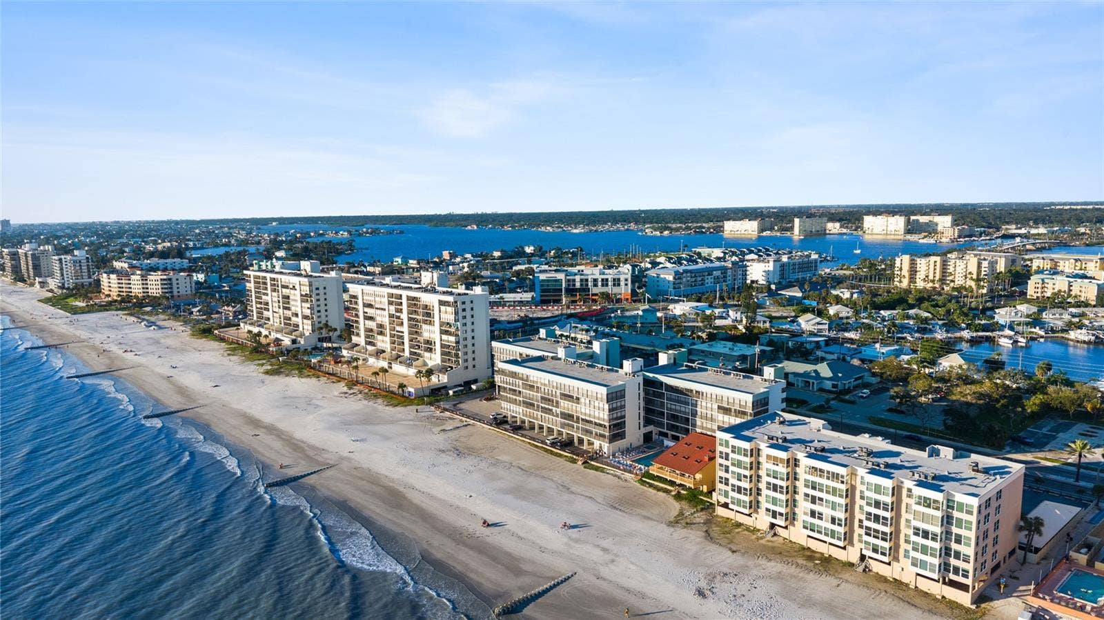 14900 GULF BOULEVARD, #204, Madeira Beach, FL 33708 Surf Side South