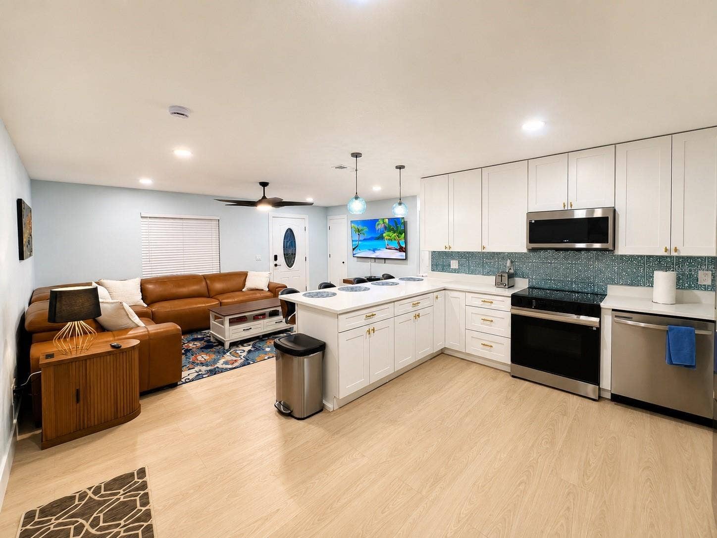 10200 W MAIN STREET, Homosassa, FL 34448 10200 W MAIN STREET, Homosassa, FL 34448