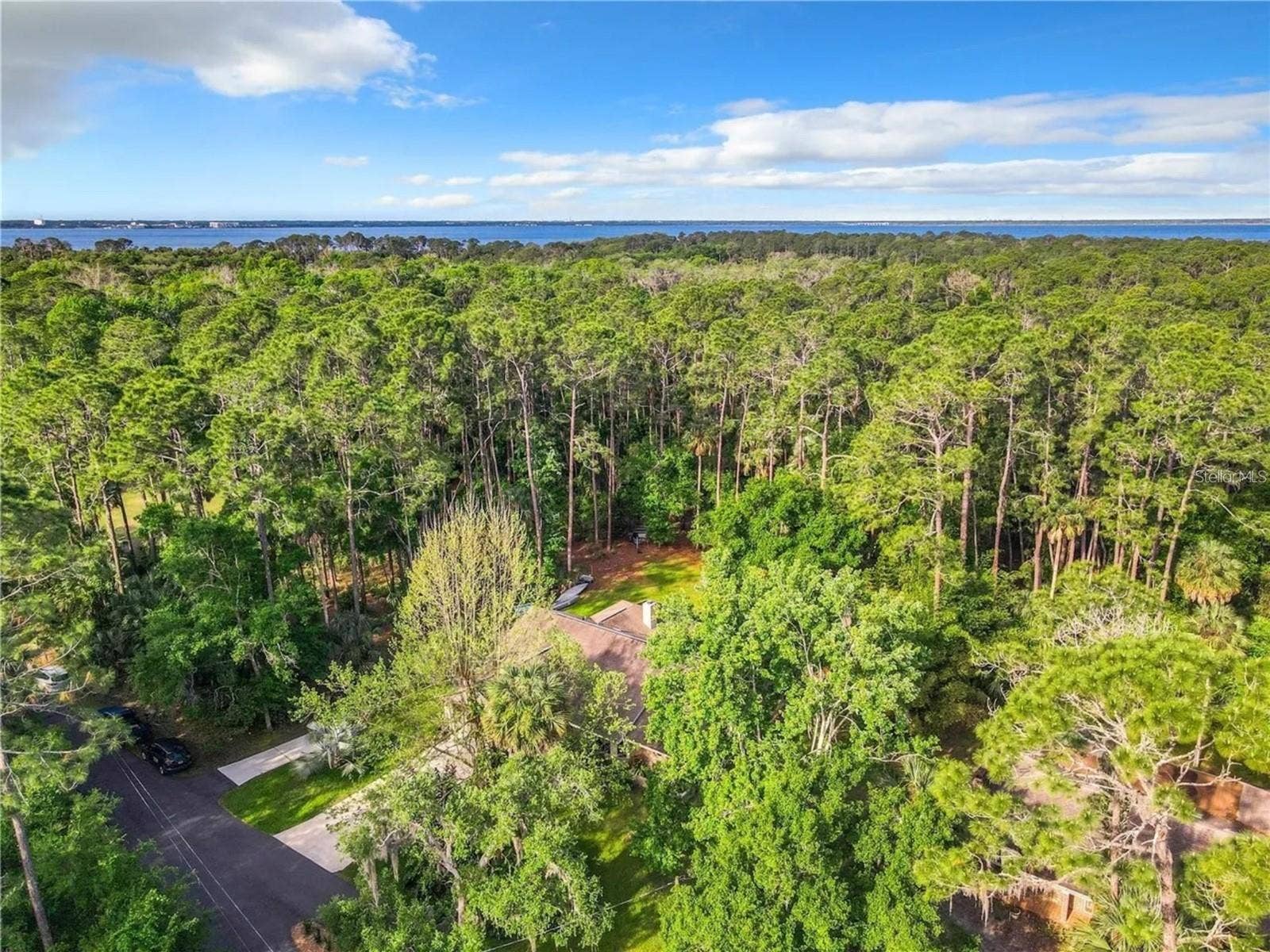 366 OLD MILL ROAD, Enterprise, FL 32725 366 OLD MILL ROAD, Enterprise, FL 32725
