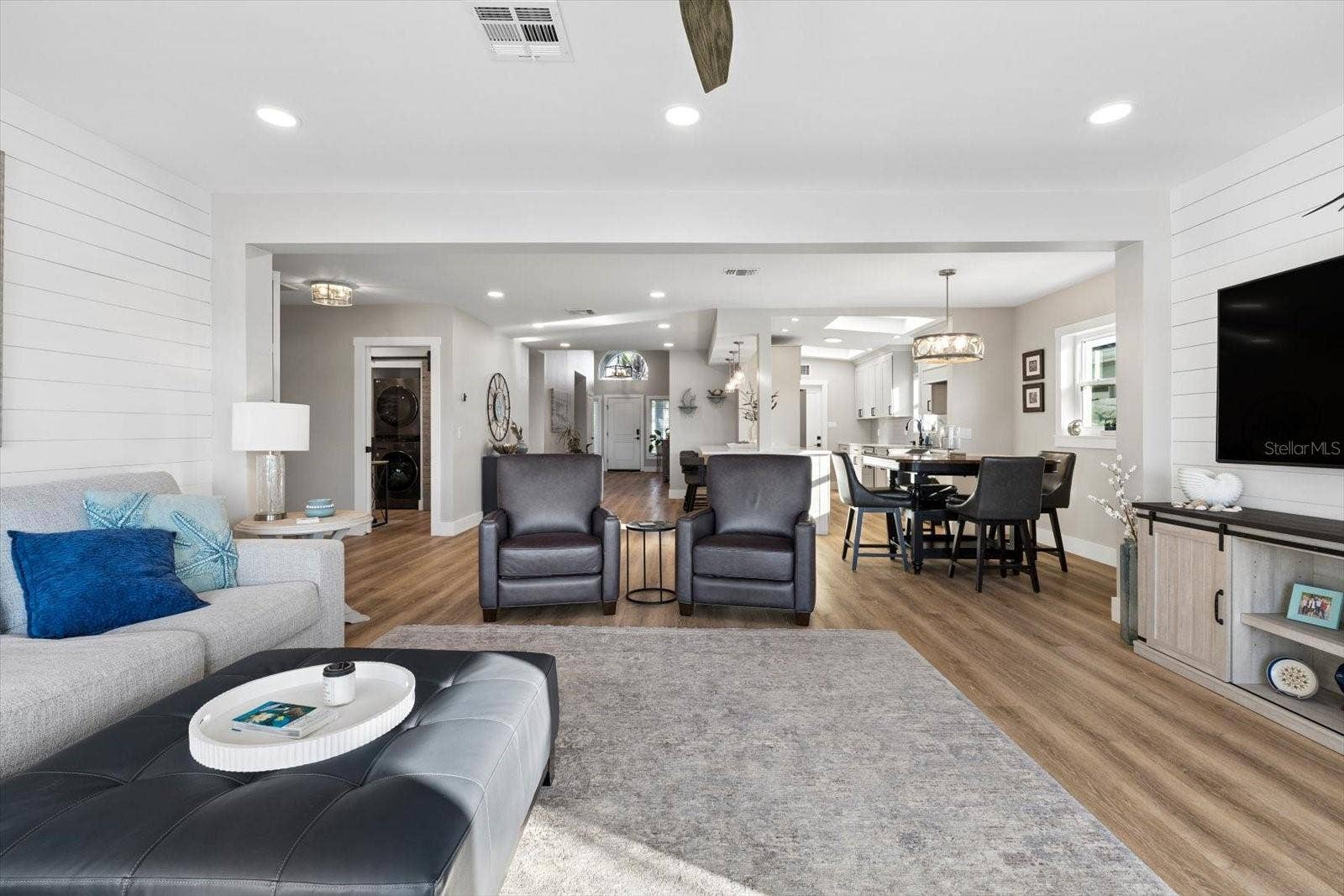 112 WALL STREET, Redington Shores, FL 33708 112 WALL STREET, Redington Shores, FL 33708