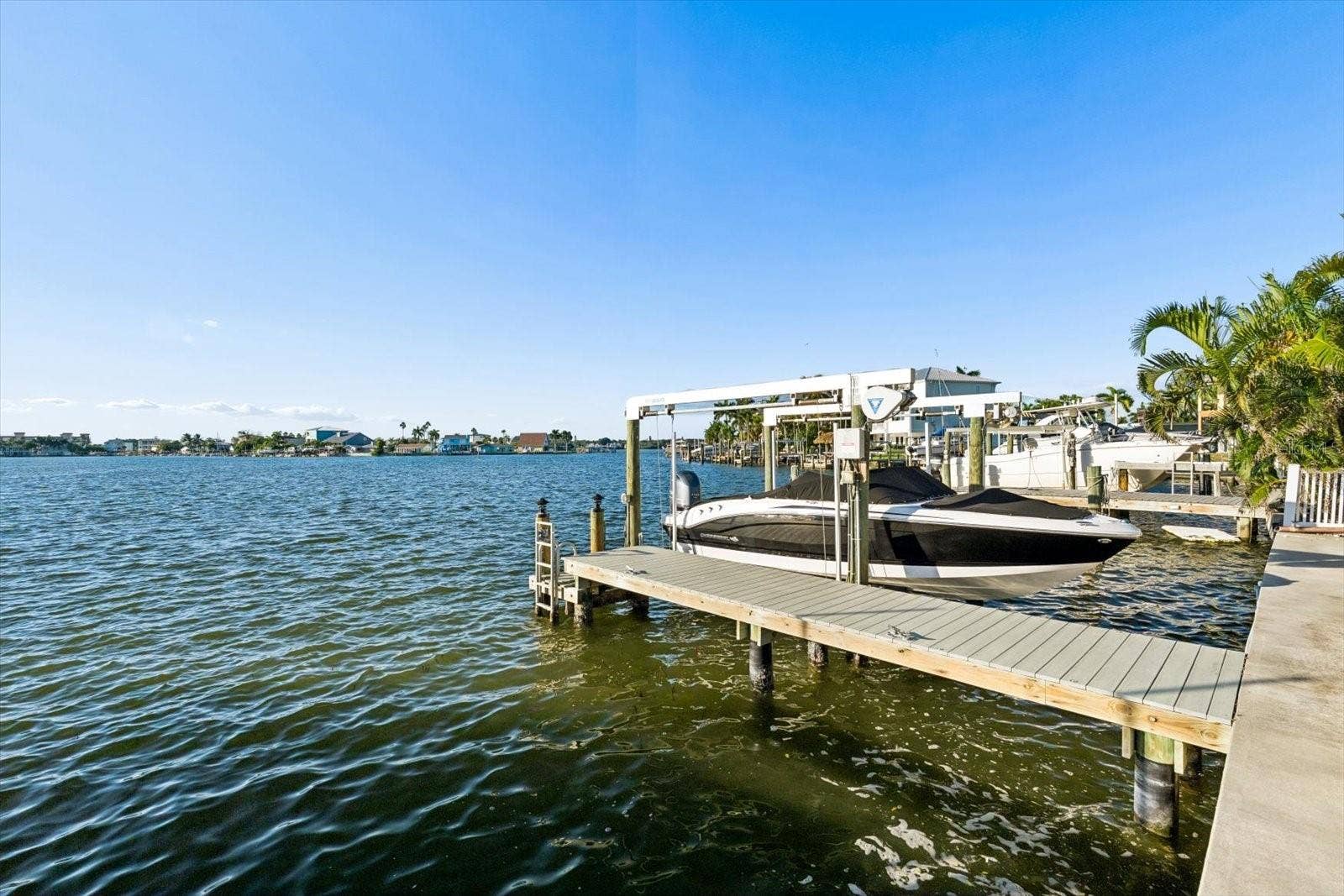 112 WALL STREET, Redington Shores, FL 33708 112 WALL STREET, Redington Shores, FL 33708