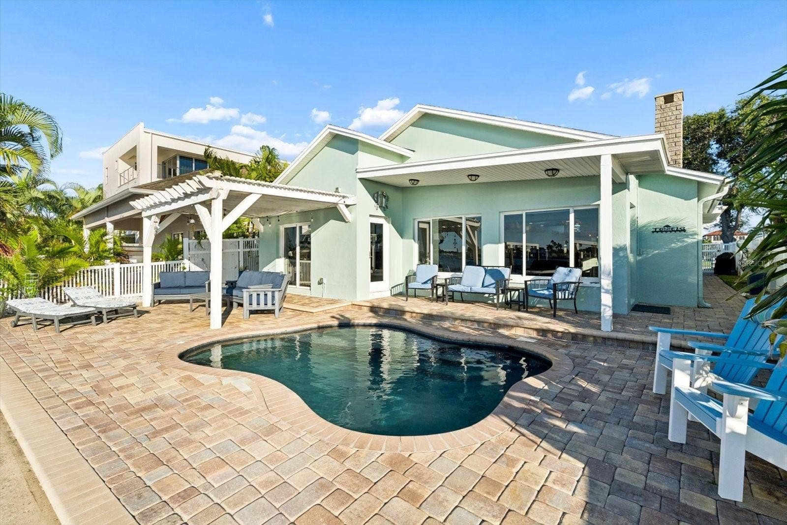 112 WALL STREET, Redington Shores, FL 33708 112 WALL STREET, Redington Shores, FL 33708