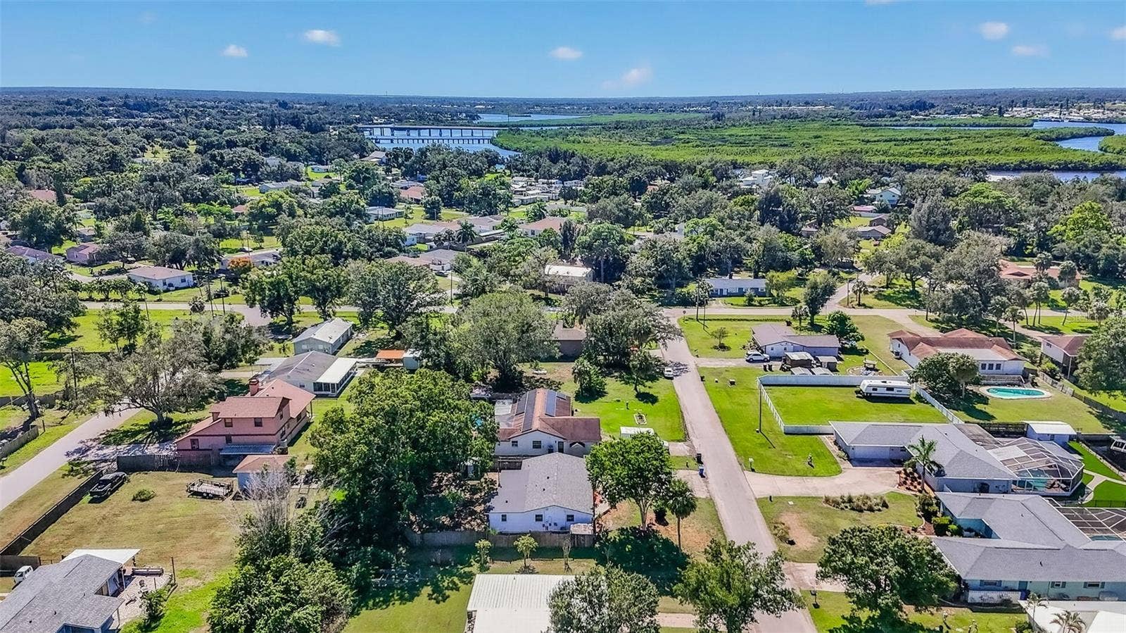 408 13TH STREET SW, Ruskin, FL 33570