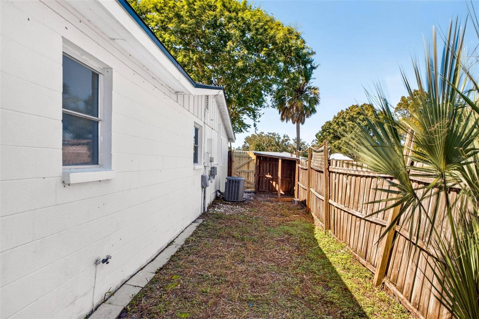 408 13TH STREET SW, Ruskin, FL 33570