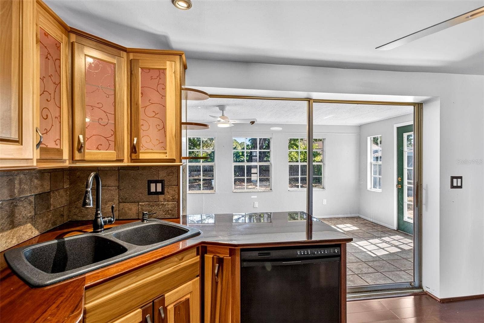 408 13TH STREET SW, Ruskin, FL 33570
