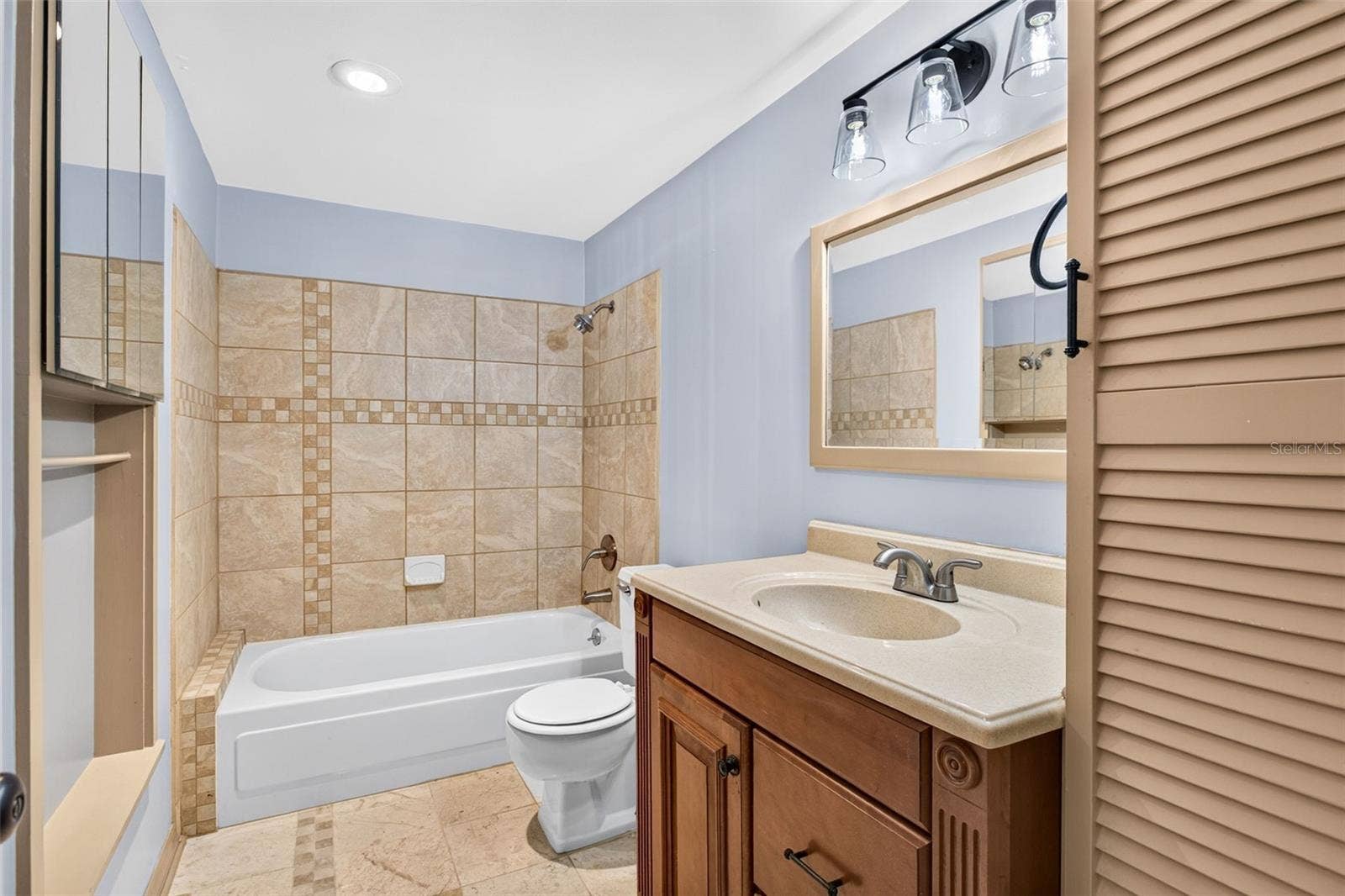 408 13TH STREET SW, Ruskin, FL 33570