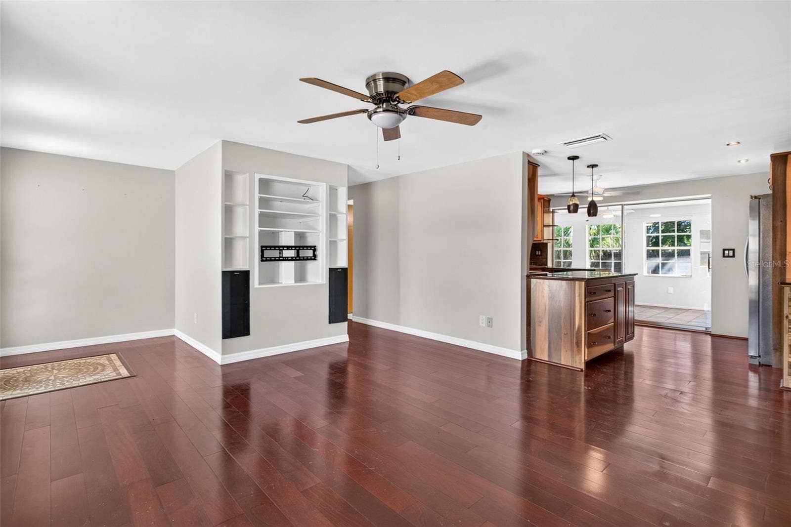 408 13TH STREET SW, Ruskin, FL 33570