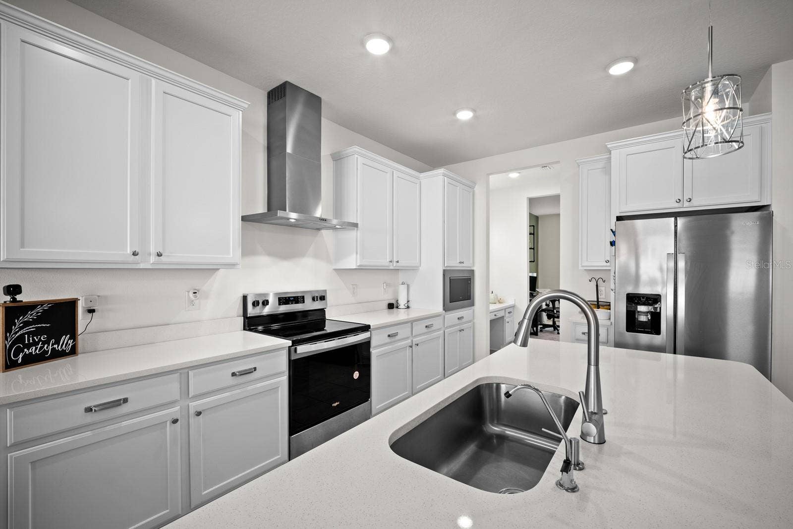 82 HILLSHIRE PLACE, Spring Hill, FL 34609 82 HILLSHIRE PLACE, Spring Hill, FL 34609