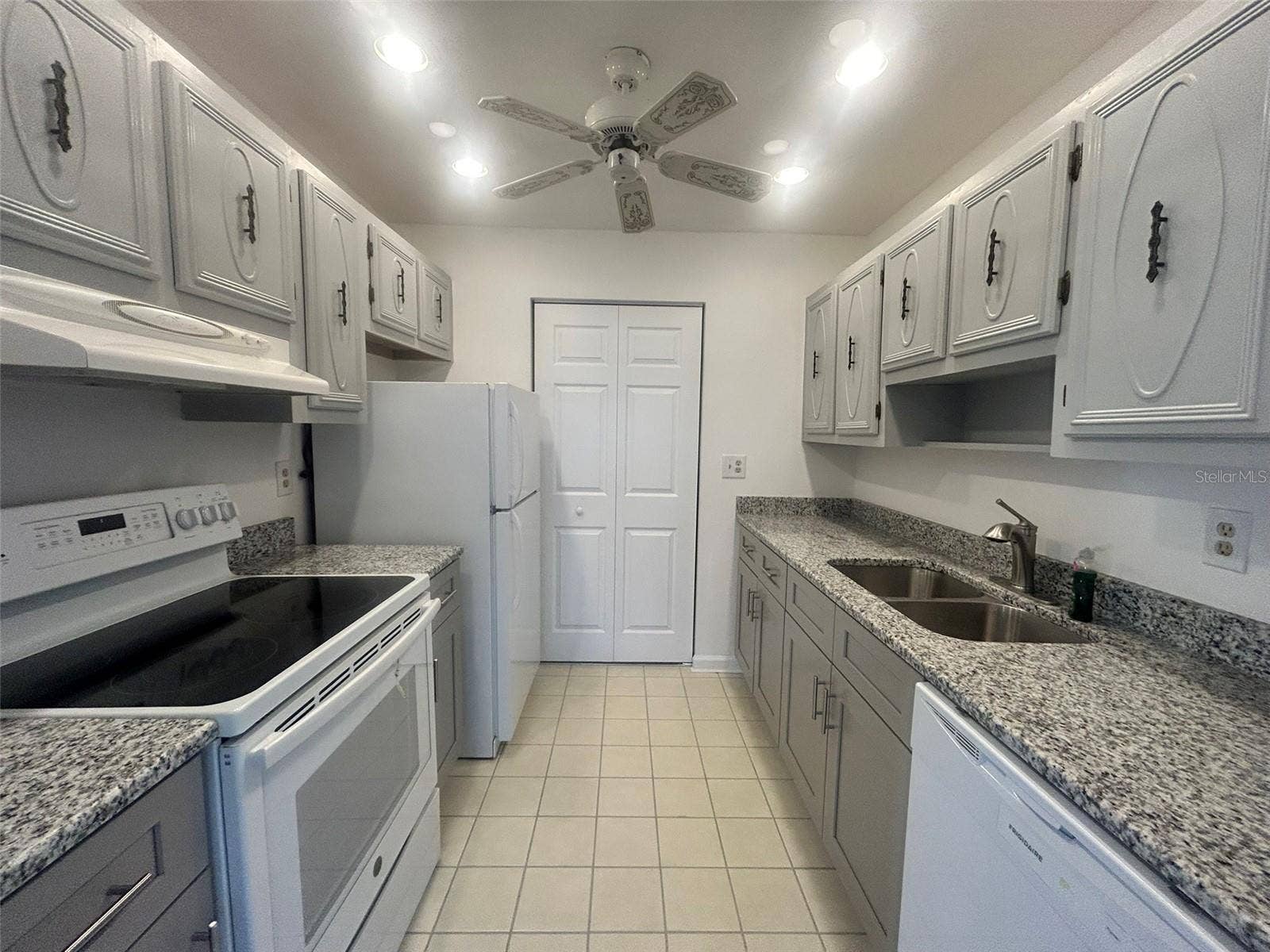 1235 14TH CIRCLE SE, #93, Largo, FL 33771 1235 14TH CIRCLE SE, #93, Largo, FL 33771