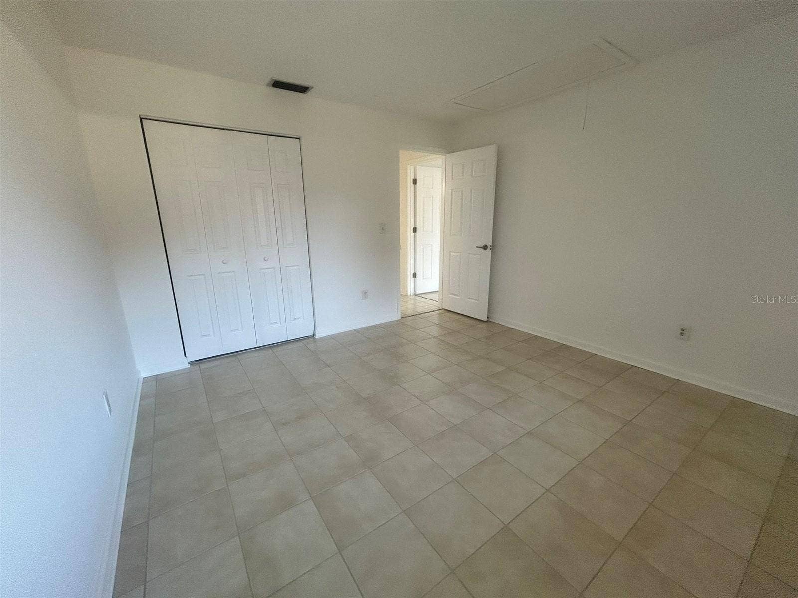 1235 14TH CIRCLE SE, #93, Largo, FL 33771 1235 14TH CIRCLE SE, #93, Largo, FL 33771
