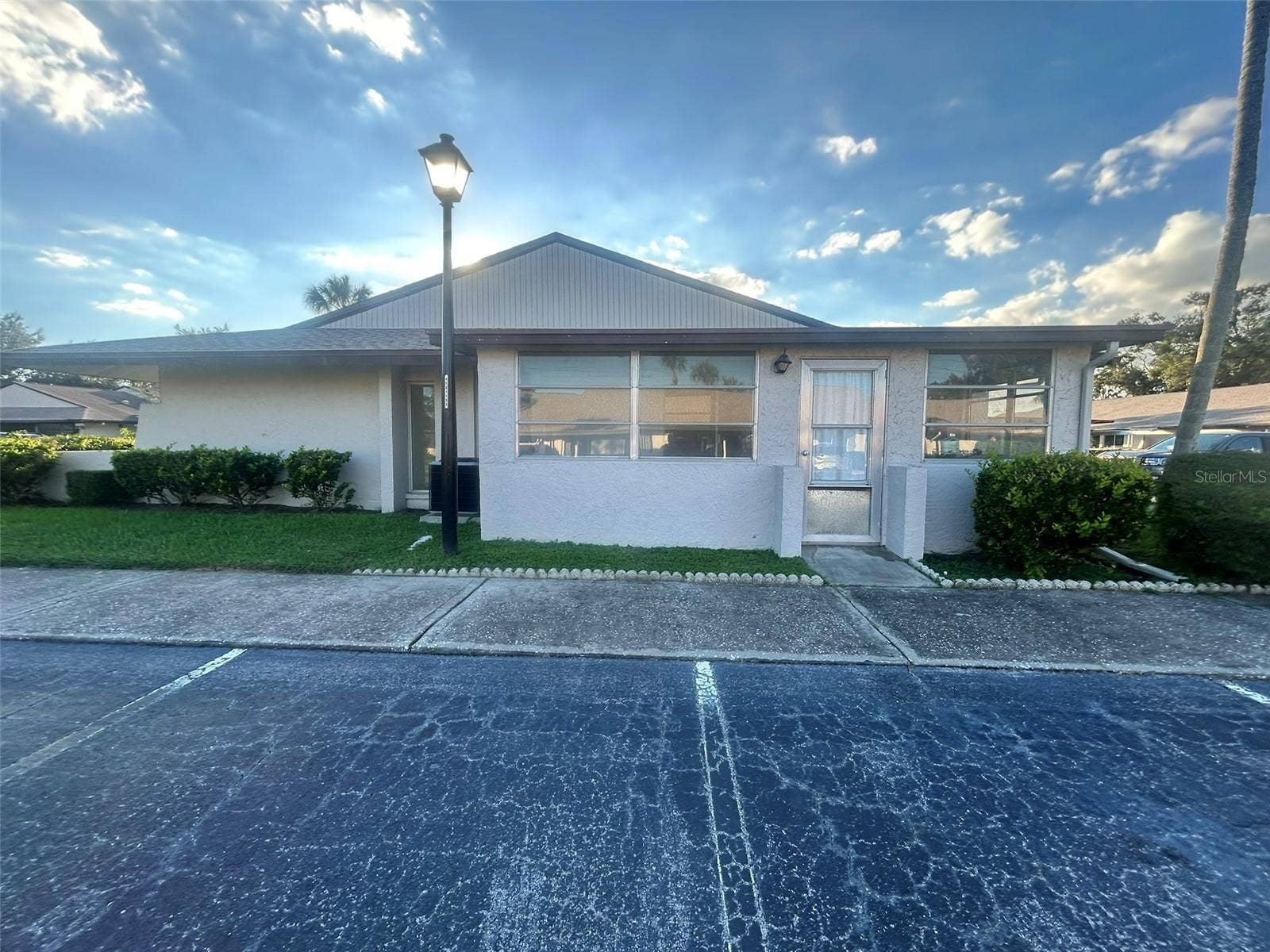 1235 14TH CIRCLE SE, #93, Largo, FL 33771 1235 14TH CIRCLE SE, #93, Largo, FL 33771
