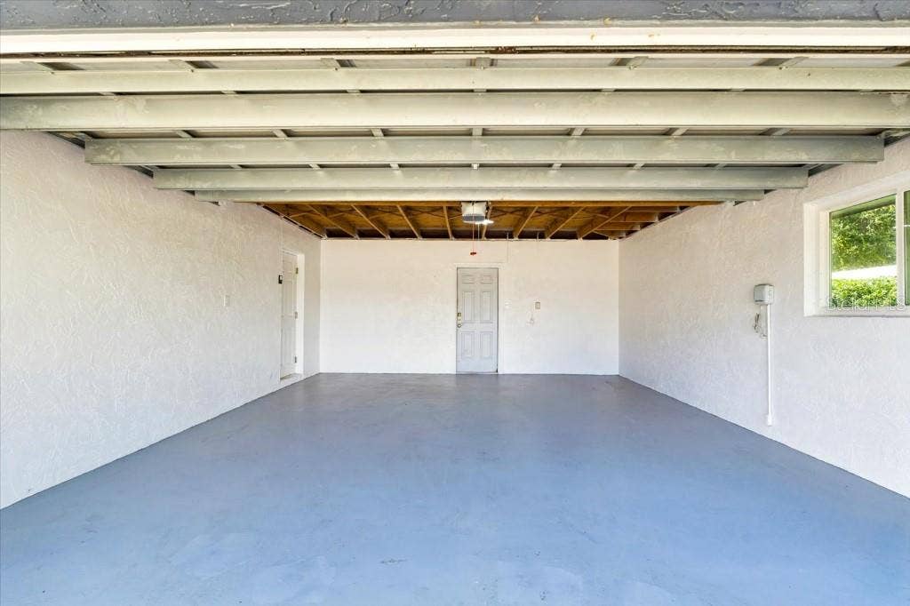 3301 SHERWOOD DRIVE, Largo, FL 33771 3301 SHERWOOD DRIVE, Largo, FL 33771