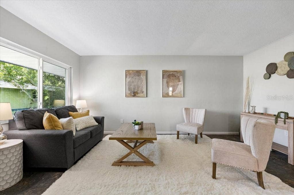 3301 SHERWOOD DRIVE, Largo, FL 33771 3301 SHERWOOD DRIVE, Largo, FL 33771