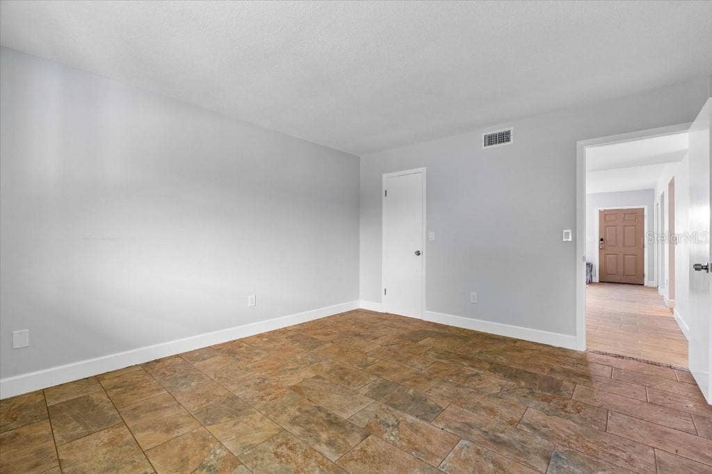 3301 SHERWOOD DRIVE, Largo, FL 33771 3301 SHERWOOD DRIVE, Largo, FL 33771